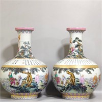 Chinese famille rose porcelain vase pair