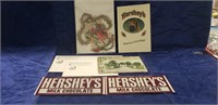 Tray Of Assorted Vintage Hershey's Items