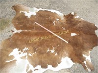 Cow Hide - Full Size Natural Cow Hide Taxidermy
