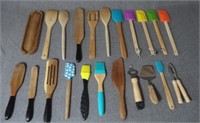 KITCHEN UTENSILS