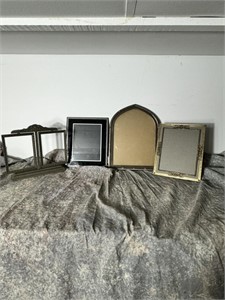 Lot of 4 Vintage Photo Frames