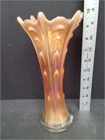 Carnival Dugan Peach Opalescent Pull Loop Vase