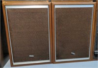 Pair of Akai house speakers 11"x17"x24" bidding