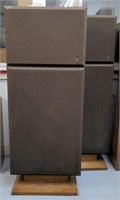 pair of vtg. BES SM 300 speakers 53"x22" bidding