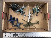 TOY AIRPLANES