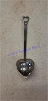 Heart shaped spoon infuser