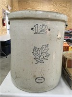 12 Gallon Western Stoneware Crock