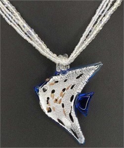 La dolce 18" necklace with glass fish pendant