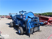 Weiss McNair California Special 9800 Nut Harvester