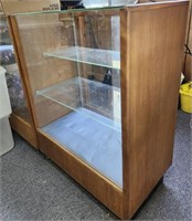 Display case, glass top, back, front, shelves