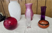 Vases, 5, one dresser bowl - 3" tall
