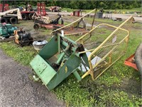 John Deere Bale Thrower