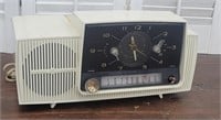 GE retro clock radio - missing one knob