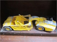 Antique Yellow John Deere Metal Toy