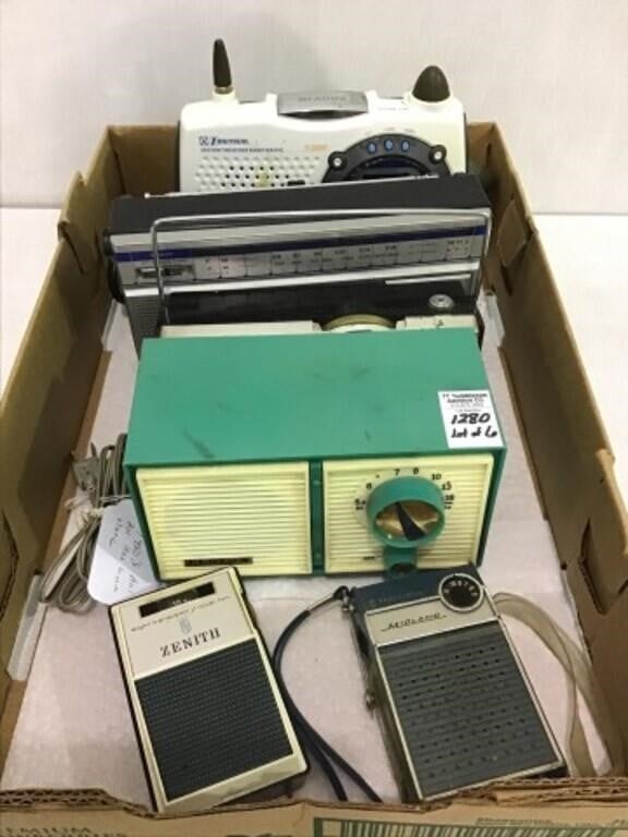 Lot of 6 Various Radios Including Zenith,