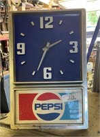 Battery Powered Pepsi Cola Clock