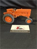 Allis Chalmers tractor