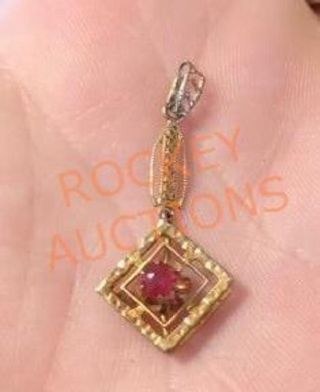10k stamped vintage pendent with red stone