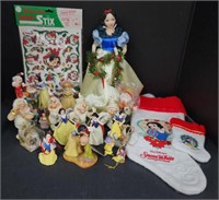 (AC) Lot of Snow White Christmas Items