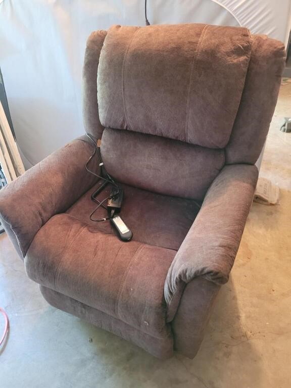 Lift up Recliners