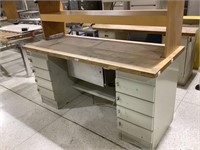 8-drawer desk with hutch and solid wood top
