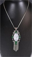 A Jadeite Pendant w/Necklace