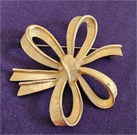 Gold Bow Brooch