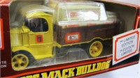 Home Hardware Die Cast Metal 1926 Mack Truck