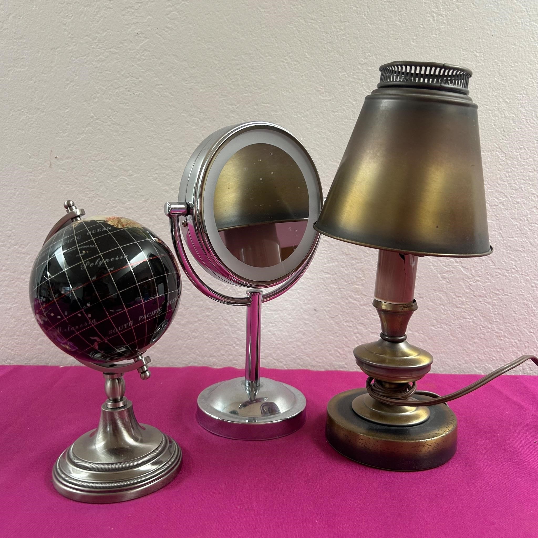 Small Plastic Globe, Gold Tone Desk Lamp ++