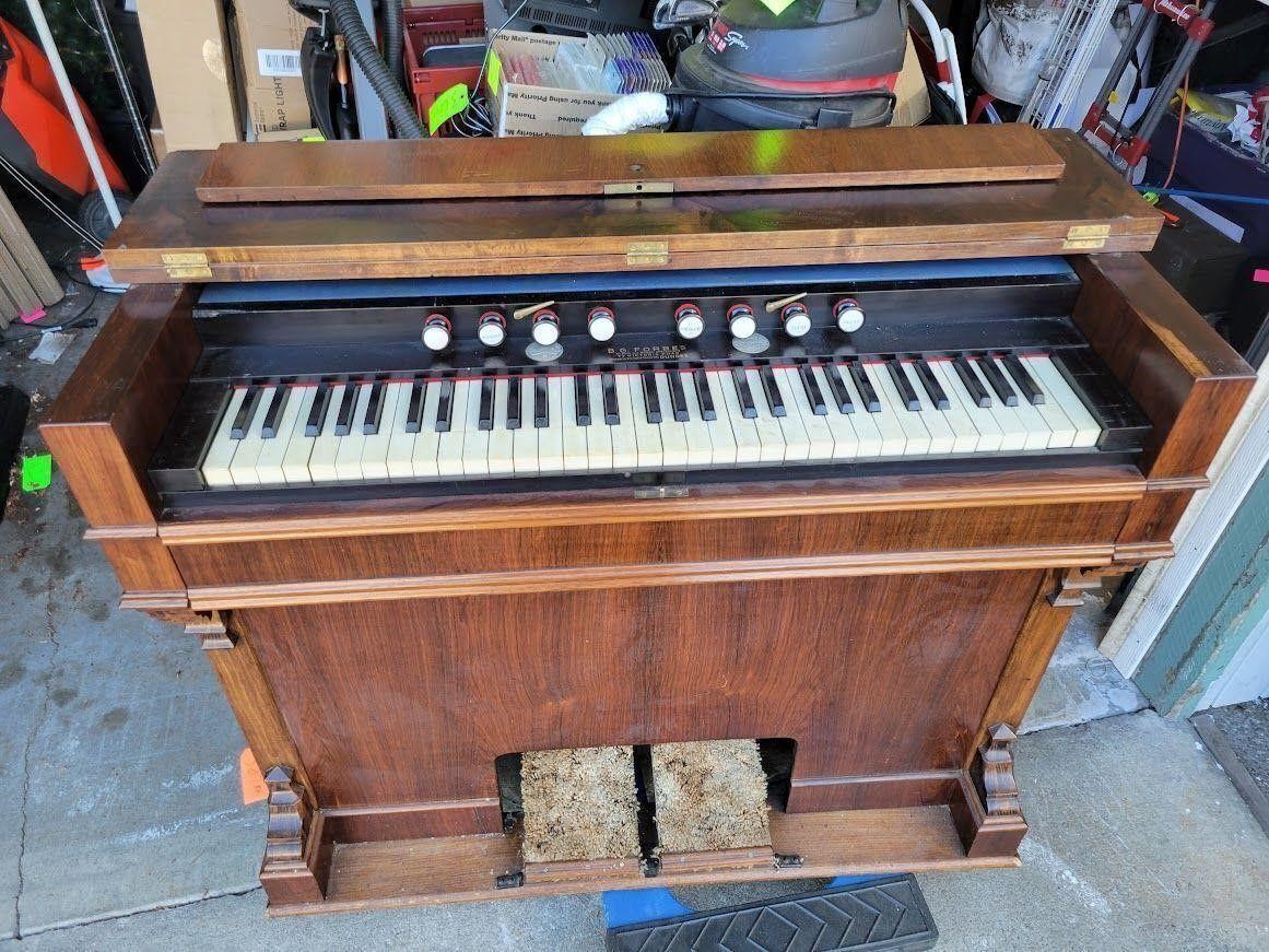 Antique B.G. Forbes Pump Organ, Great Condition
