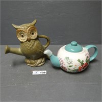 Pioneer Woman Teapot & Ceramic Owl Sprinkler