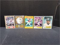 (5) Reggie Jackson Baseball Trading Cards