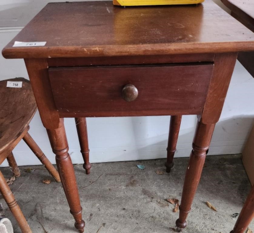 PRIMITIVE TYPE ACCENT TABLE