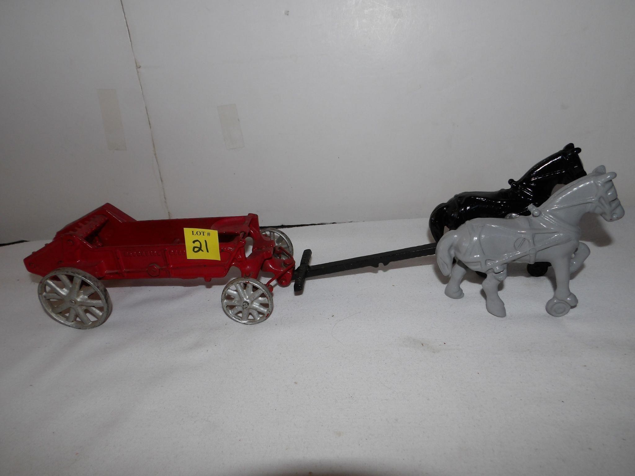 C.I. Arcade McCormick Deering Spreader w/Horses