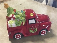 Red truck Christmas D?cor