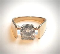 Ladies Solitaire 14-18K Diamond Ring