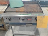 S.S. Equipment Table w/Garland Gas Griddle 36"x30"