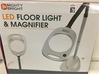 LED FLOOR LIGHT & MAGNIFIER