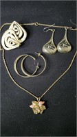 Vintage Costume Jewelry (Necklaces Watches & More)