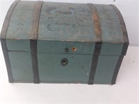Medium size wooden box 12x 12.5 x 19 wide