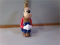 Approx 9" ceramic Disney figurine, Goofy