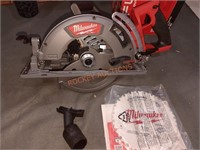 Milwaukee M18 7 1/4" rear handle circular saw