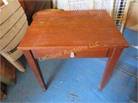 small accent end table