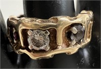 14KT GOLD RING 8.3G SIZE 9 DIAMOND