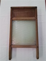 Glass washboard