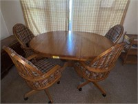 Dining room table with 4 chairs