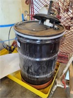 55 Gallon Drum w/ Locking Lid