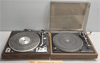 2 Dual Turntables