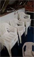 Set of 10 out door plastic chairs