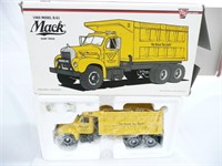 First Gear TSC Mack 1960 B-61 Dump Truck 1/34